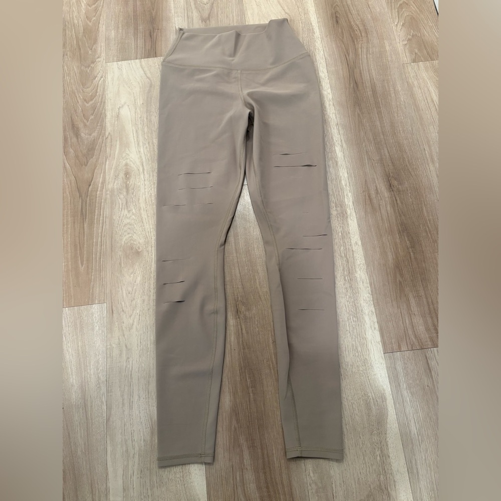 Alo Yoga High Waist Ripped Warrior Legging